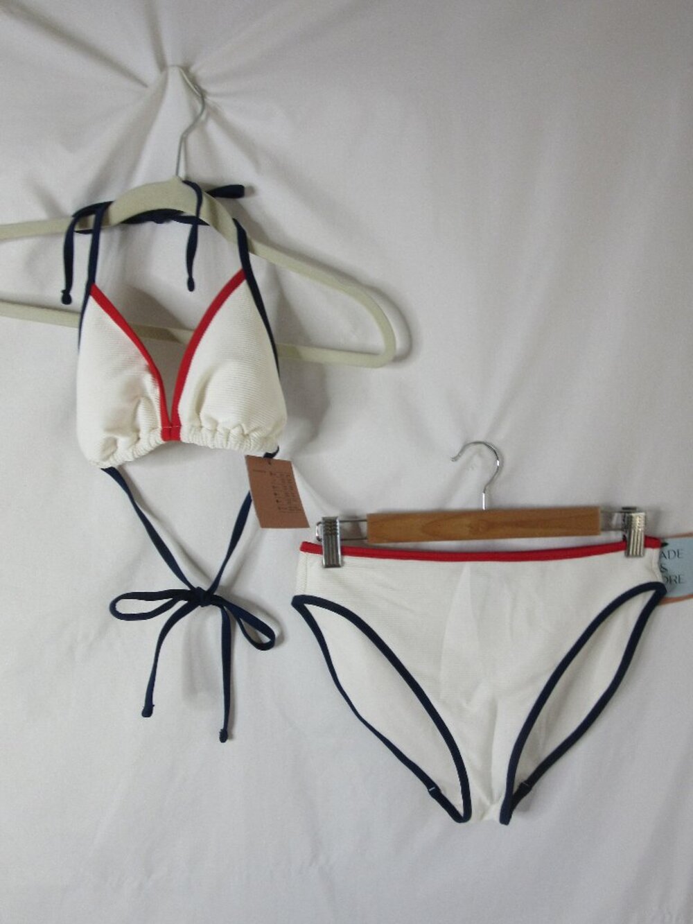 Shade & Shore 2 Piece Bikini White Ribbed Navy Red Trim Swimsuit Size Small NW